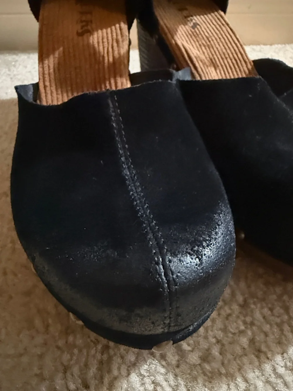 Korks Evah Women's Black Suede Ankle-Strap Heels size 9.5